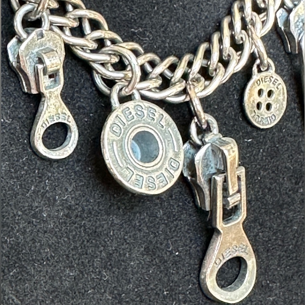 Diesel vintage sterling silver denim fastener charm necklace. - Picture 2 of 6